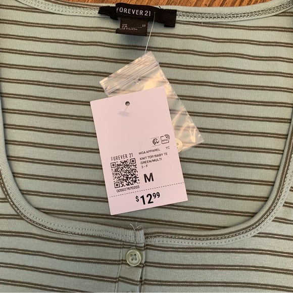 Forever 21 short sleeve green and brown crop STRIPED Size M NWT - Picture 3 of 6